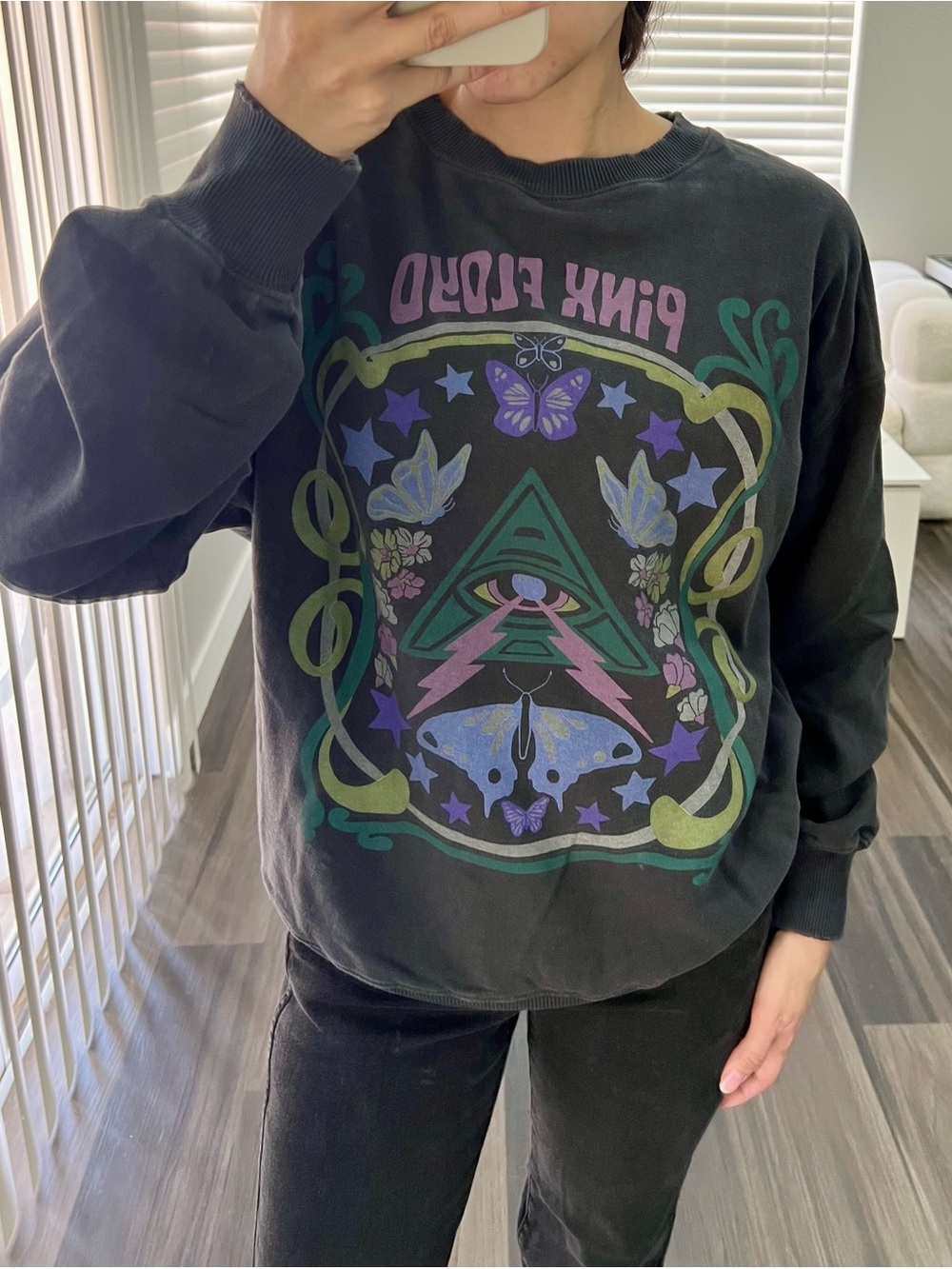 Black Graphic Crewneck Sweater - Pink Floyd Inspired